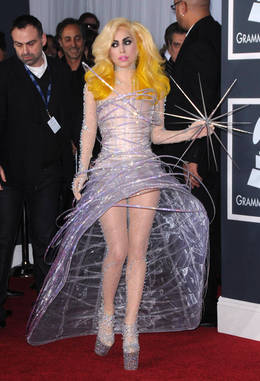 Rochii frumoase la Premiile Grammy 2010