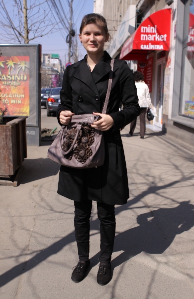 Street Fashion by Unica.ro - Magda