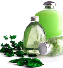 În sezonul rece, răsfaţă-te cu bai aromate