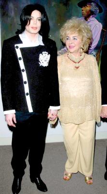 Elizabeth Taylor: o viaţă de prima pagină