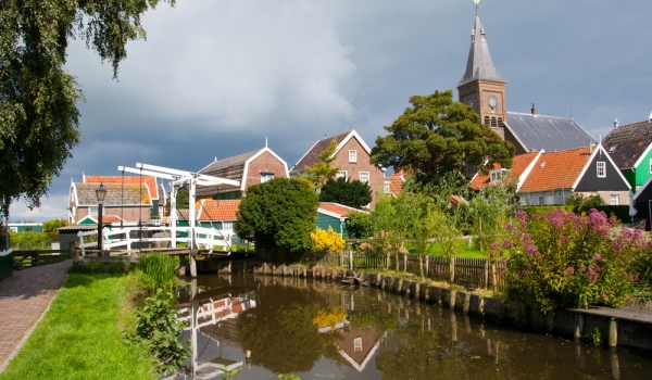 Cât costă un city break la Amsterdam  