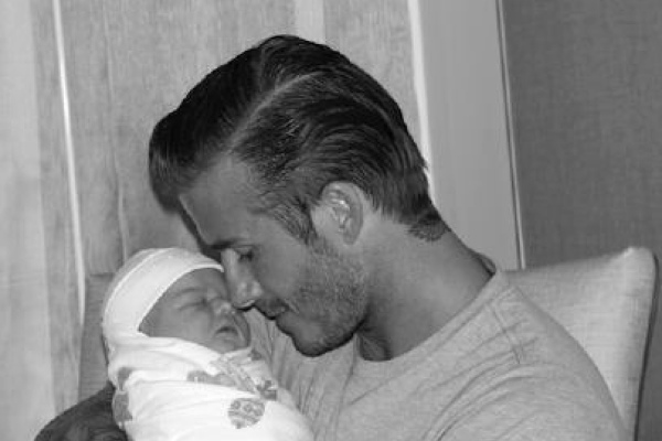 Prima poză cu Harper Seven, fetiţa cuplului Beckham