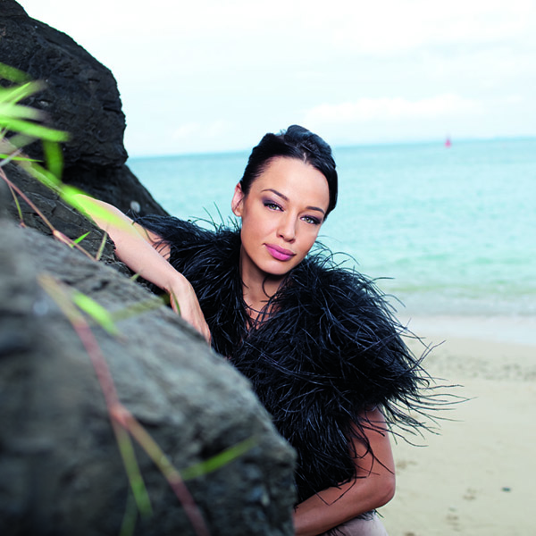 Andreea Raicu, pictorial 3D în Thailanda