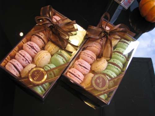 Video: cum prepari macarons după o reţetă specială!
