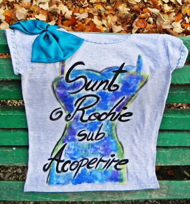 Look-ul săptămânii: votează-ţi preferata şi câştigă un tricou!