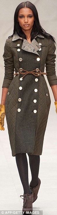 Burberry face o prezentare magnifică la Londra