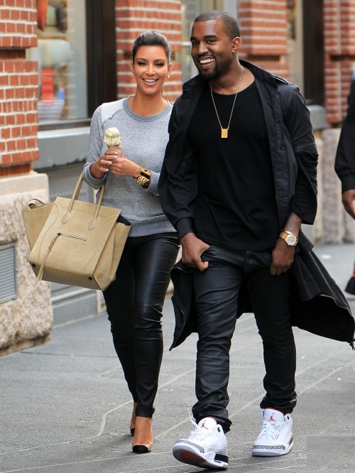 Foto: Kim Kardashian şi Kanye West, un cuplu super stilat!