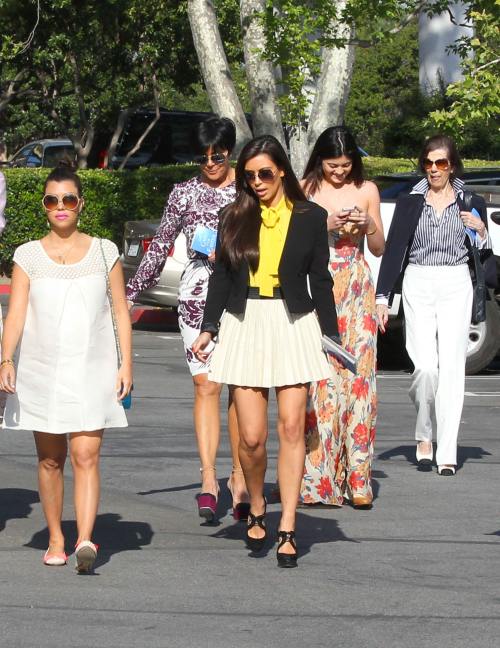 Surorile Kardashian