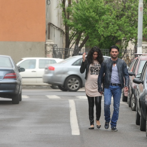 5 diferenţe clare între nunţile săptămânii. Care vedetă ţi-a plăcut mai mult?