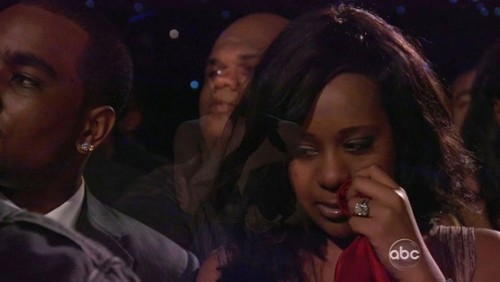 Bobbi Kristina Brown, în lacrimi la Billboard Awards: Tribut cântăreţei Whitney Houston