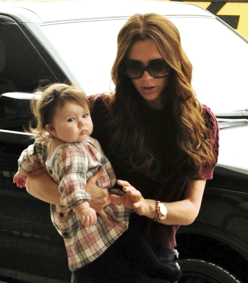 Foto: Harper Seven Beckham, cel mai frumos bebeluş de la Hollywood