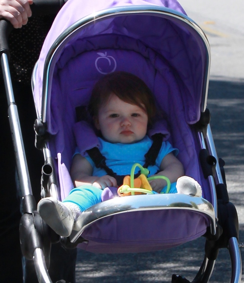 Foto: Harper Seven Beckham, cel mai frumos bebeluş de la Hollywood