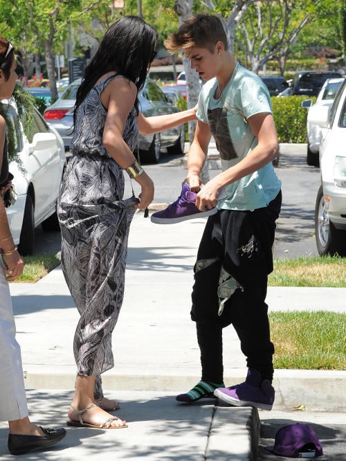 Bad Boy Bieber: Vezi pozele cu vedeta în culmea furiei