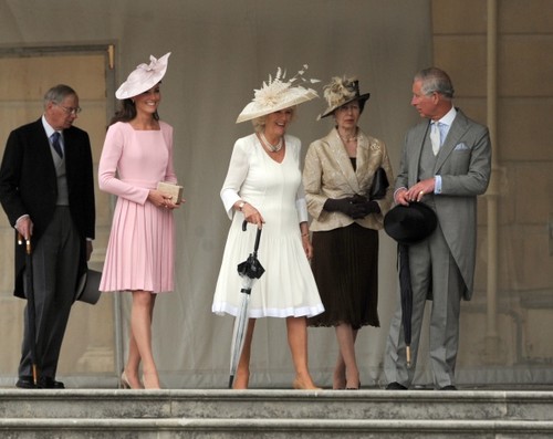 Foto: Kate Middleton, în centrul atenţiei la petrecerea Jubileului reginei