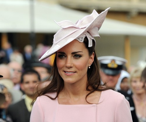 Foto: Kate Middleton, în centrul atenţiei la petrecerea Jubileului reginei