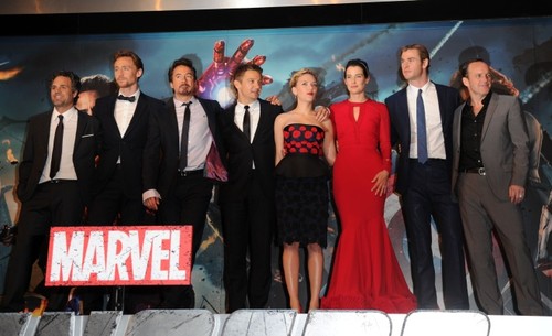 "The Avengers": De văzut? De neratat!