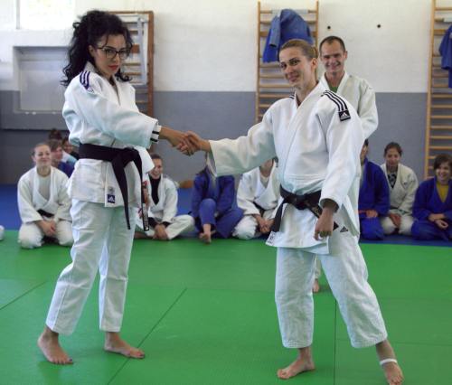Poze: DJ Wanda ia lecții de judo de la campioana Alina Dumitru