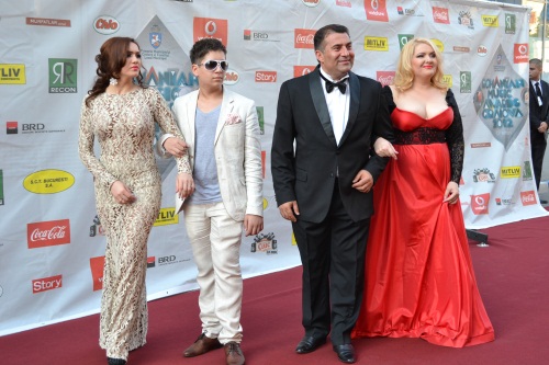Romanian Music Awards 2012: Vedetele pe covorul roşu. Foto!