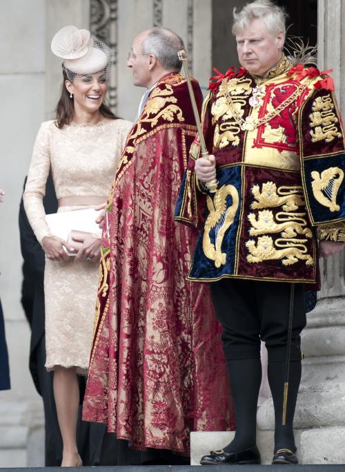 Poze: Noi imagini impresionante de la jubileul reginei