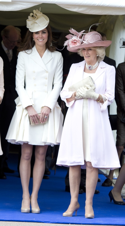 Rafinament la superlativ: Ducesa Kate, superbă în alb vanilat