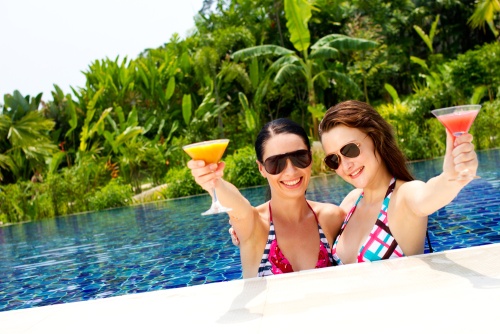 Vara 2012: 5 prietene pe care ar fi util să le iei cu tine în vacanţă
