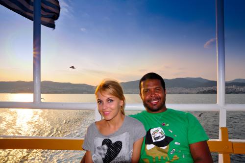 Ce cuplu frumos! Cabral și Andreea în vacanţă în Grecia  