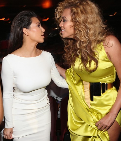 Foto: N-ai să ghiceşti cine e noua prietena a lui Beyonce!