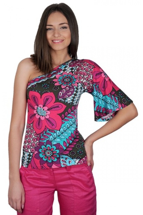 Shopping de vară: 6 piese vestimentare cu print floral must have