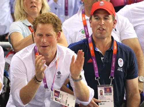 Jocurile Olimpice 2012: Prinţul Harry trăieşte intens competiţia