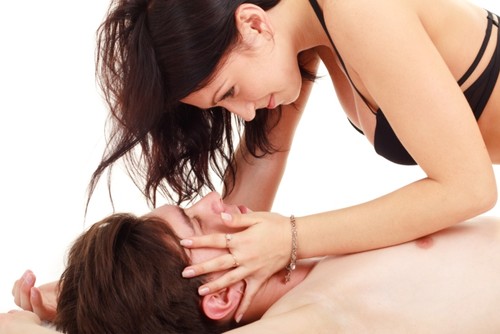 Preludiul lung, aperitivul perfect pentru sex senzaţional