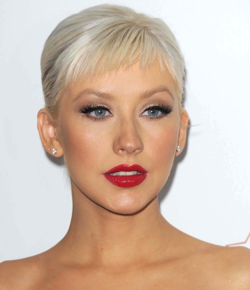 Ce se întâmplă cu Christina Aguilera? De la măsura XS la supraponderală