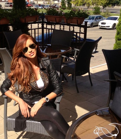 Wow! Ce buze imense are Bianca Drăguşanu!