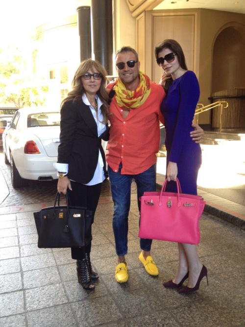 Incredibil! Monica Gabor şi Cătălin Botezatu, celebrităţi la Hollywood! Au luat masa cu Lindsay Lohan!