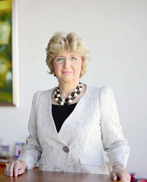 Femei de carieră: 11 manageri de succes şi poveştile lor