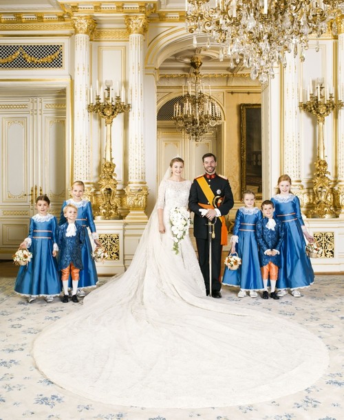 Foto: Cuplul regal de la Luxemburg, sărut identic cu cel al lui Kate şi al prinţului William
