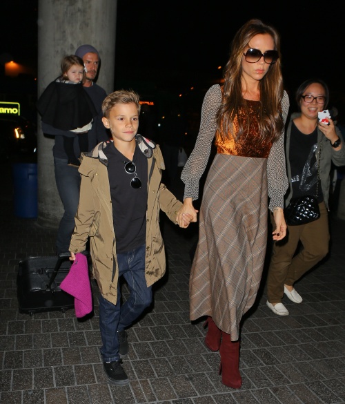 Lecţie de stil: Familia Beckham, exemplu de clasă vestimentară. Îţi plac?
