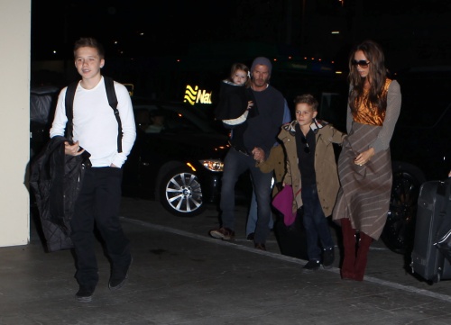 Lecţie de stil: Familia Beckham, exemplu de clasă vestimentară. Îţi plac?