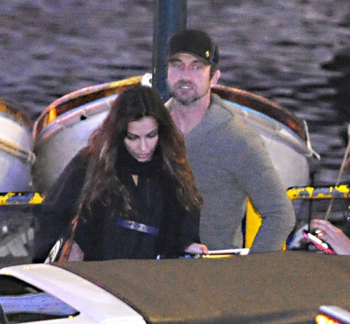 E oficial, se vor căsători! Gerard Butler i-a dat inel cu diamant Mădălinei Ghenea!