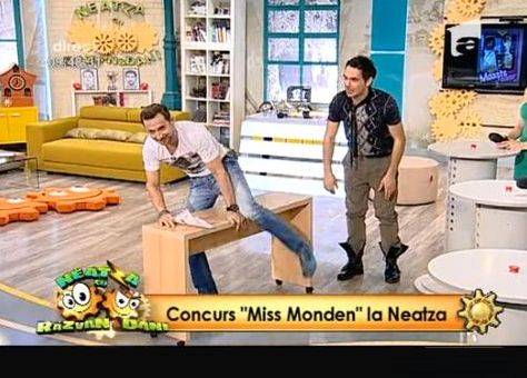 Şocant: Capatos, Simona Gherghe şi Andreea Esca fac orice pentru audienţă?