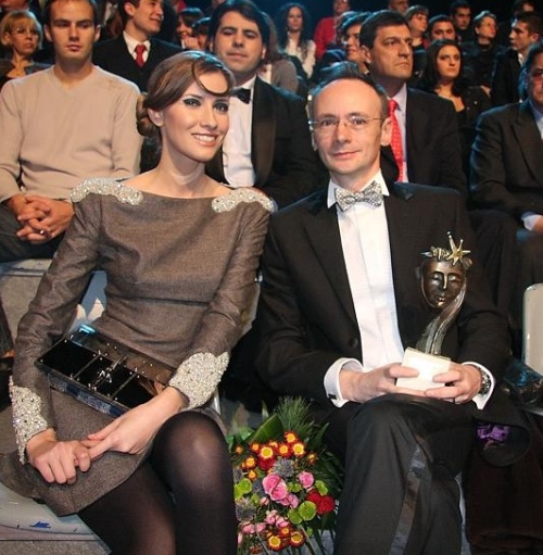 Foto de colecţie: îţi mai aduci aminte cum arăta Iulia Albu? Ce drăguţă era!
