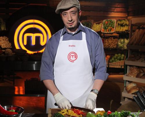 Masterchef: Vezi concurenţii care intră în bucătăria concursului!