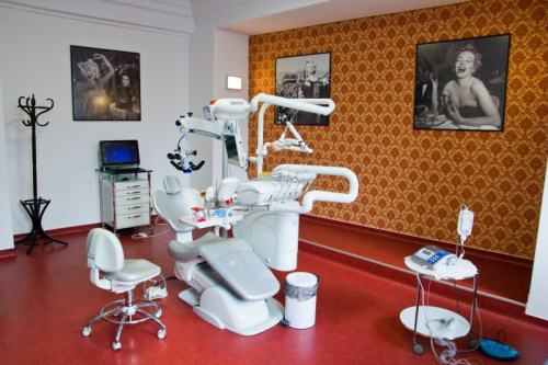 clinica dentara