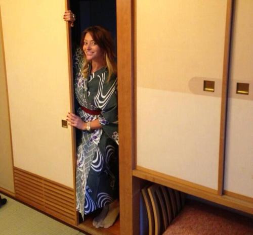 delia matache vacanta in asia