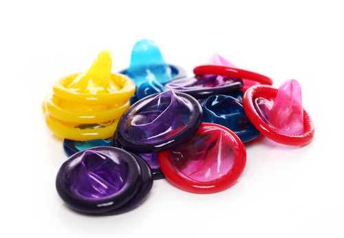Sex: Tipuri de prezervative. Care e cel mai potrivit pentru tine?