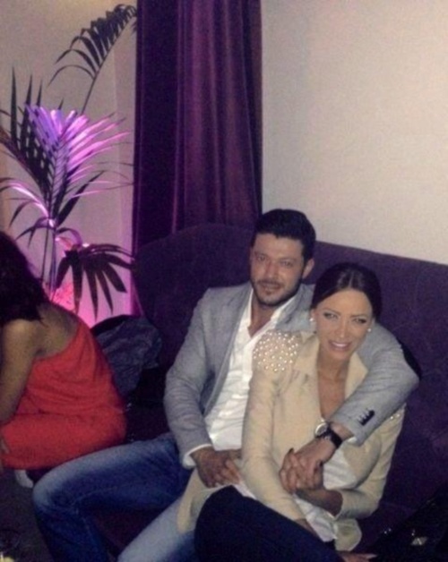 POZE: Bianca Drăguşanu şi Victor Slav, iubire ca-n filme! Uite ce mesaje de dragoste îşi scriu!