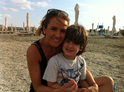 POZE: Diana Munteanu Niculescu, vacanță la Mamaia împreună cu familia 