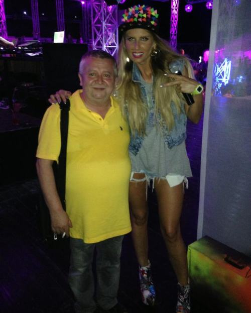 andreea banica la mare