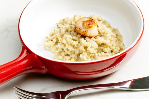VIDEO! Reţetă italiană care te ajută să slăbeşti: risotto cu scoici Saint Jacques şi Proseco!