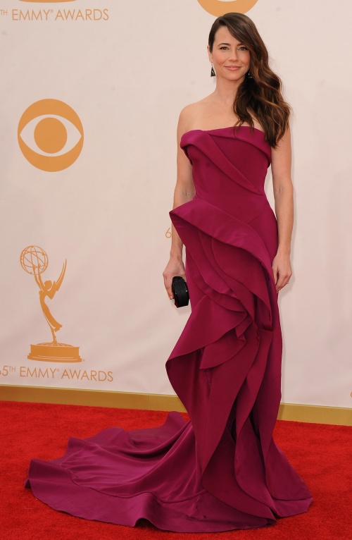 Cele mai frumoase rochii de la premiile Emmy 2013. Care este preferata ta?