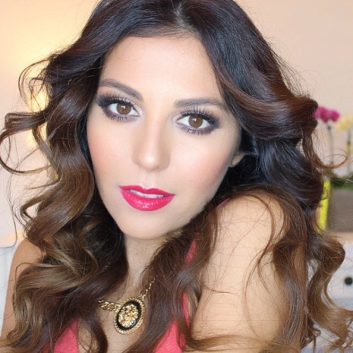 Machiaj de toamnă 2013: învaţă cum să îţi faci un make-up în tendinţe! VIDEO!